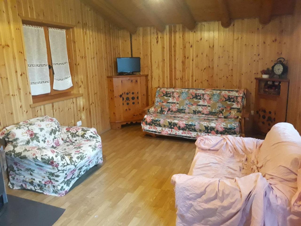 Agriturismo I Conti Di Pisce Le Bratte Екстериор снимка