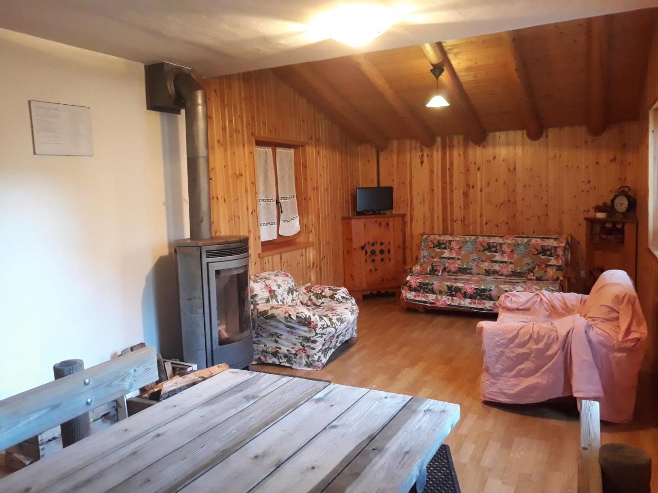 Agriturismo I Conti Di Pisce Le Bratte Екстериор снимка